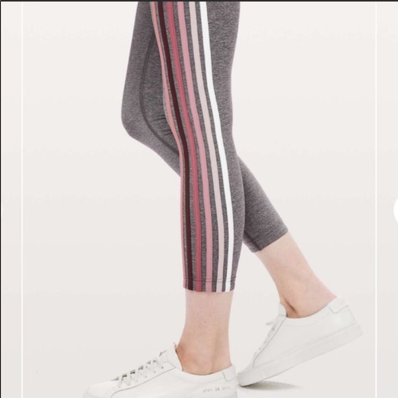 lululemon athletica Pants - Lulu🍋 Take a Hint High Rise Tight 25” size 6